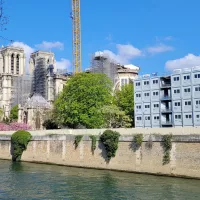 Notre-Dame-de-Paris en rénovation en avril 2021, France. ©Unsplash