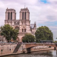 Notre-Dame-de-Paris, France. 2019 ©Unsplash