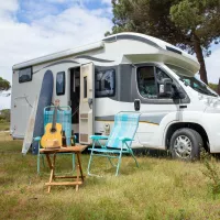 La France compte plus de 800 000 places d’hébergement réparties sur 7 500 campings © Kampus Production / Pexels