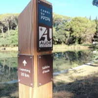 Borne Canal du Midi