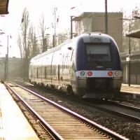 TER arrivé en gare en France. ©Unsplash