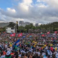 Des centaines de milliers de jeunes massés au Parc Edouard VII pour l'ouverture des JMJ