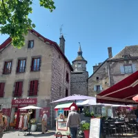 Le centre de Besse et Saint-Anastaise