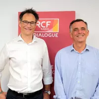 François Dumasy et Pascal Ausseur dans les studios de Dialogue RCF ©Robert Poulain