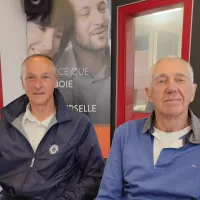 Thierry Barbier (à gauche) membre de Compostelle 41 et Patrick Huchet (à droite) auteur de sept ouvrages sur les chemins de Compostelle