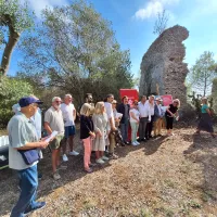 La Fondation du Patrimoine et les habitants du quartier de la chèvre d'or à Biot - RCF