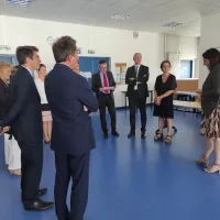 Les élus du Département en visite au collège Jean Monnet de Châteauroux. © RCF - Hugo Sastre.
