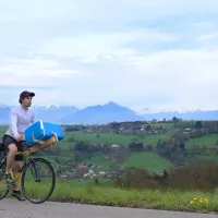 Malo Barette compte rallier près de 40 glaciers, à vélo - Crédit photo : malo.hotglue.me