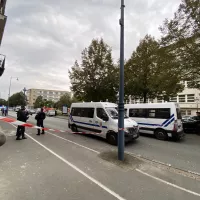 Devant le lycée Gambetta d'Arras