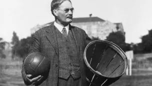 CC Wikipédia - James Naismith, portrait