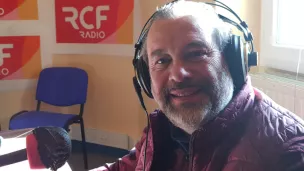 Michel Chapoutier dans les studios de RCF