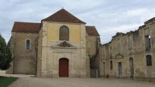 L'abbaye de Fontmorigny