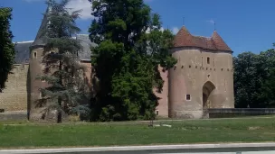 Le Château d'Ainay-le-Viel © RCF - Guillaume Martin-Deguéret.