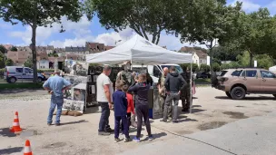 ©2021 - RCF Jura - Le public était présent à Dole pour rencontrer les militaires dans le cadre de leur tournée en Franche-Comté