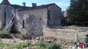 Denis Charbonnier / RCF Charente - Restauration de l'abbaye de Tusson