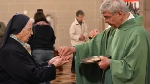 AED Mgr Ramzy Garmou archevêque chaldéen de Téhéran