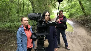 la réalisatrice Nora Schnitzler et son équipe