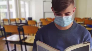 A l'école élémentaire, le port du masque ne sera plus forcément obligatoire en intérieur.