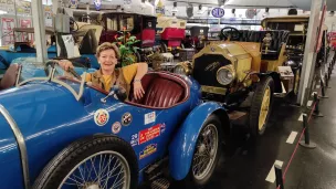  Marie-Pierre Hervet, agent d'accueil du musée de l'automobile de Valençay.