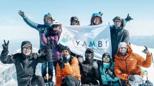 Le groupe au sommet du Mont-Blanc. ©Mathis Dumas  