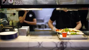 cantine - © Anton Murygin via Unsplash