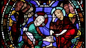 Jésus lavant les pierre de l'apôtre Pierre (vitrail de la cathédrale de Chartres)