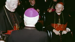 Connu pour sa formule "Pétain c’est la France", Mgr Pierre Gerlier (à gauche) a couvert des filières d’évasion ©Archives CIRIC