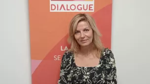 Gisèle Laveissière dans les studios de Dialogue RCF