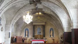 L'intérieur de l'église Notre-Dame-du-Bout-des-Ponts a besoin d'être restauré. /photo: Laurène Rocheteau