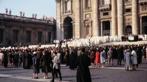 La procession d'entrée des pères conciliaires.