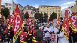 Le départ de la manifestation a eu lieu depuis la place Cadelade au Puy-en-Velay. ©Cédric Bonnefoy