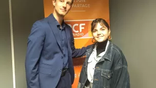 Alexis Gits, un des fondateurs de QNSCNT et Lisa Gouttenoire, responsable de l'antenne du Mans © RCF Sarthe