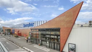 Façade du magasin Carrefour Saint Serge à Angers