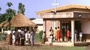 Côte d'Ivoire, missionnaires dans les villages ruraux (2000) ©Pierre TRICHET/CIRIC