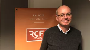 Frédéric de Moulins, en charge de l'avenir des églises post-guerre mondiale pour le Diocèse du Mans © RCF Sarthe