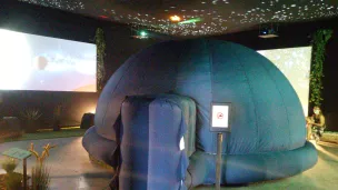 le planetarium gonflable de nadege perrot