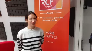 Alice Faverot, responsable de deux ruches à Strasbourg - © RCF Alsace