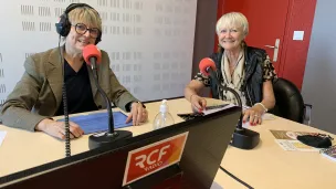 Nathalie Paulin avec Michèle Larchez dans les studios de RCF à Metz