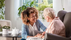 Quelles motivations pour l'engagement des bénévoles d'Astrée ? © iStock