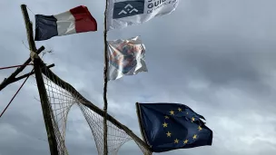 le camp du pèlerinage des scouts et guides de France à l'abbaye des Dombes