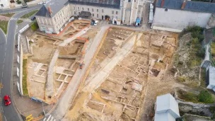 Vue générale du chantier vers l'est à la fin du premier décapage. Crédit photo : Joël David et Olivier Deneux- INRAP