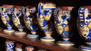 L'apothicairerie du Château de Baugé qui a été géré par les hospitalières de Saint-Joseph