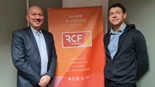 Olivier Sasso (à gauche), conseiller départemental et vice-président de la commission Vie associative, Sport, Tourisme, Culture et Nicolas Glinche (à droite), responsable du Service des Sports