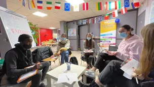 Un atelier dans les locaux Infos Jeunes à Lyon