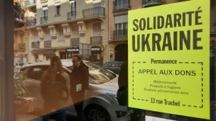 Une affiche sur le 13 rue Trachel à Nice - RCF