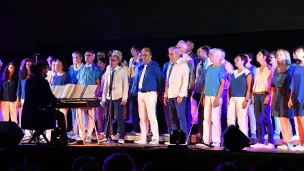 Le chorale Segui Singers de la Séguinnière sous la direction de Simon Lefrançois