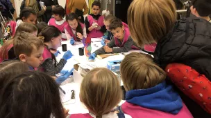 La salle de classe dans l'exposition L'Art d'Apprendre au Centre Pompidou Metz