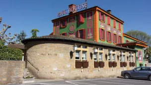 L’Auberge du Pont de Collonges n'a pas récupéré sa 3e étoile cette année - © Wikimedia Commons