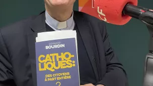 Le père Bernard Bourdin, professeur de philosophie à l'Institut catholique de Paris