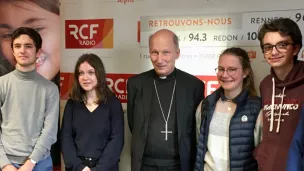 Rencontre des lycéens de l'Assomption avec MGR d'Ornellas